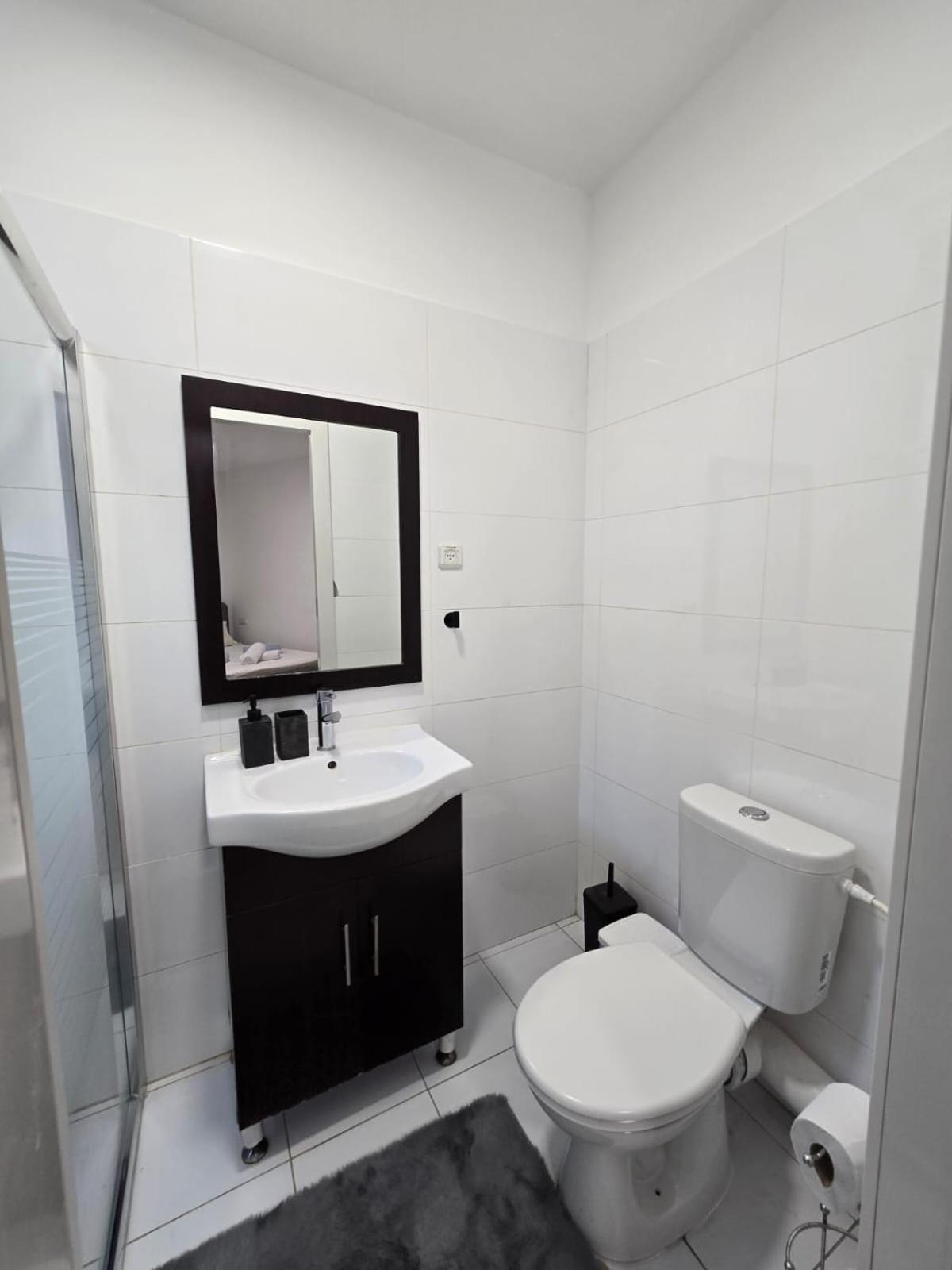 Sea And Sun Aprtment Eilat Apartment Exterior photo